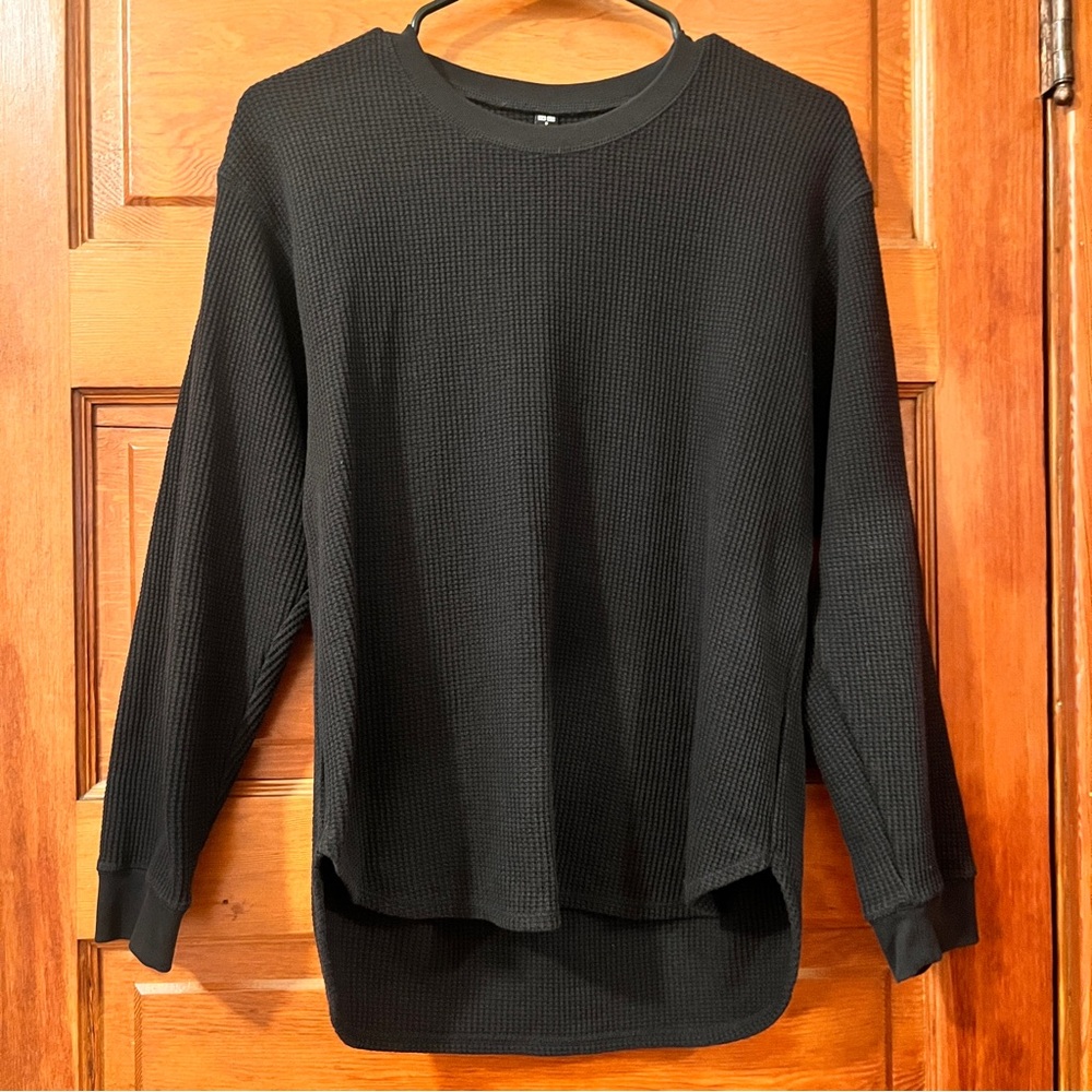 Uniqlo Black Waffle Knit Thermal Long-Sleeve Top - Women's - Size Small